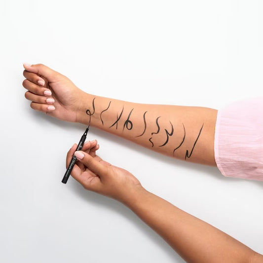 essence tiny tip liner waterproof