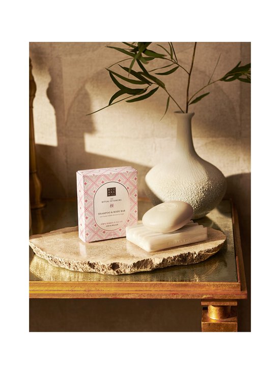 Rituals The Ritual Of Sakura Shampoo and Body Bar