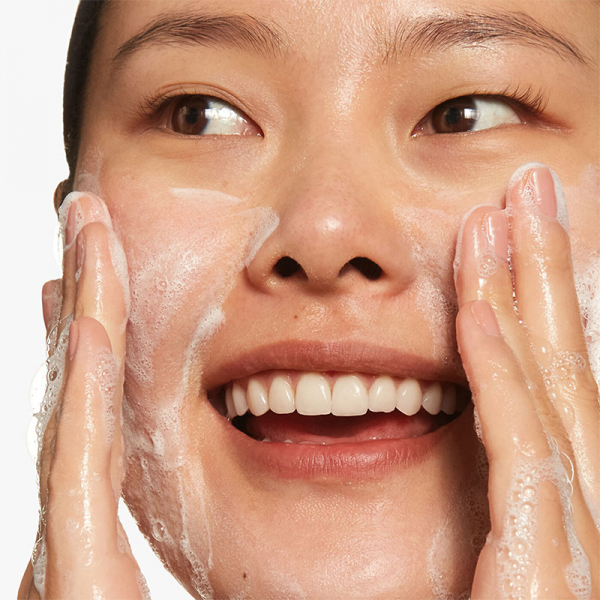 Clinique All About Clean 2-in-1 Cleansing + Exfoliating Jelly 150ml