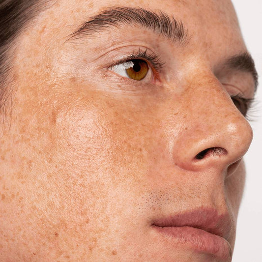 Youth To The People Yerba Mate tretman za obnavljanje kože + piling za energetsku njegu lica s enzimima i niacinamidom