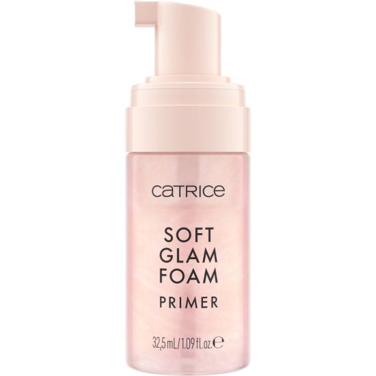 Catrice soft glam foam prajmer za lice