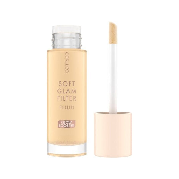 Catrice soft glam filter fluid za lice