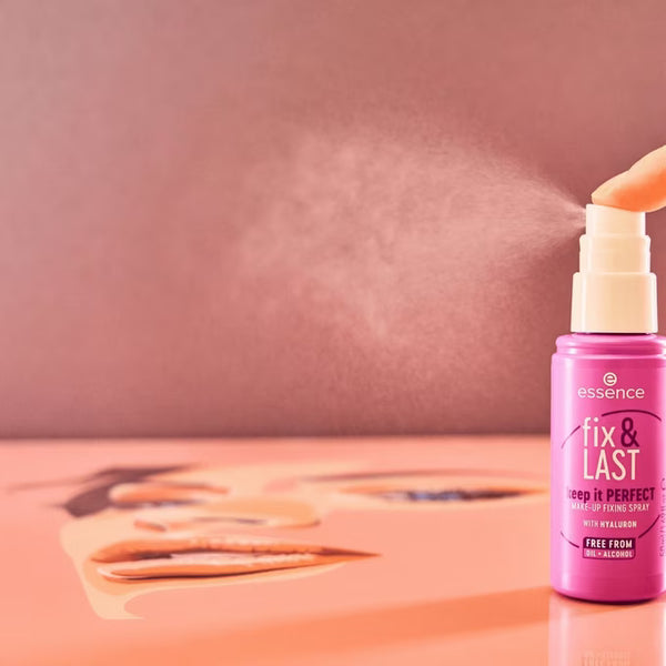 Essence Cosmetics fix and LAST keep it PERFECT MAKEUP FIXING SPRAY