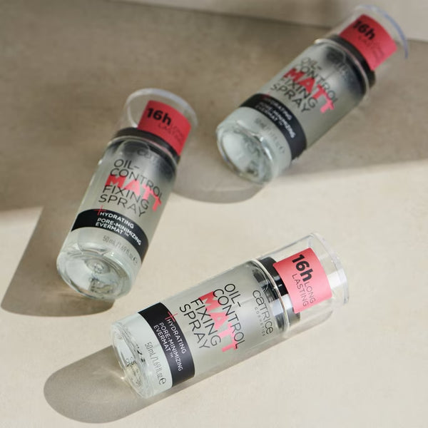 Catrice Oil-Control Matt Fixing Sprej za lice