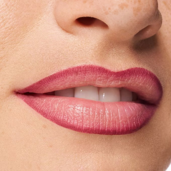 Essence 8h Matte Comfort Olovka za usne 19
