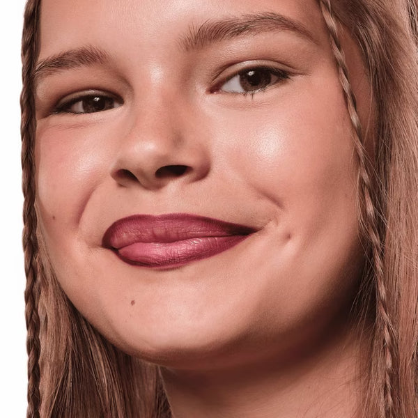 Essence 8h Matte Comfort Olovka za usne 19