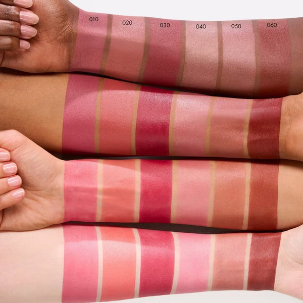 Catrice Blushin' Charm Stick rumenilo i hajlajter