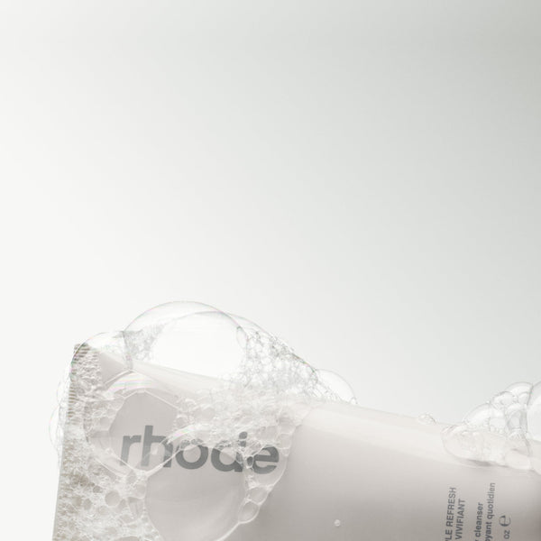 Rhode Pineapple Refresh Cleanser pena