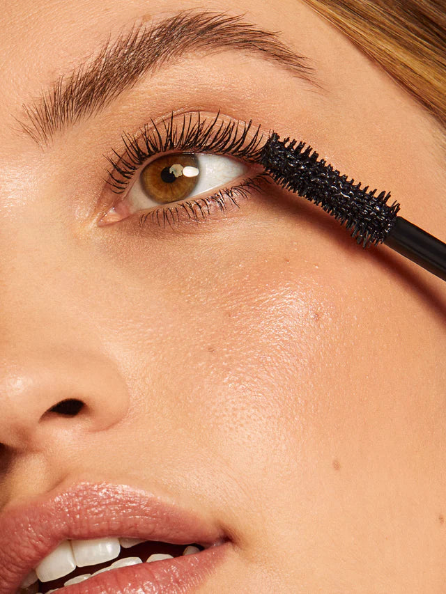 Ilia Fullest Volumizing Maskara