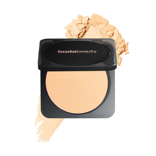 Huda Beauty  Pressed Powder Pound Cake