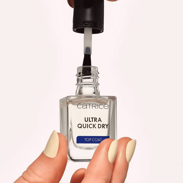 Catrice Ultra Quick Dry top lak