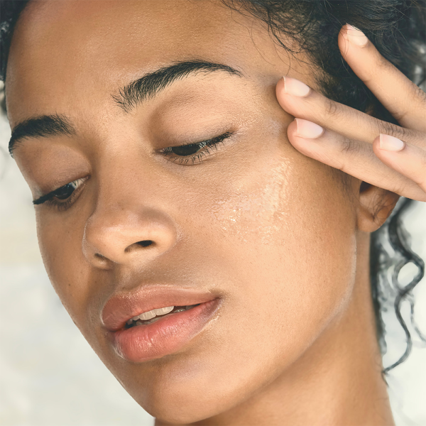 Clarins Hydra-Essentiel Bi-Phase serum