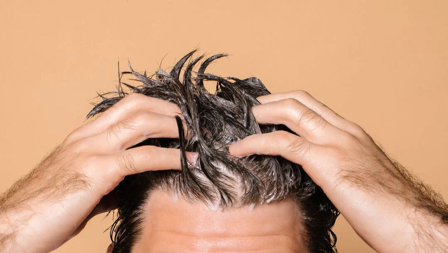 OLAPLEX Nº.4 BOND MAINTENANCE SHAMPOO
