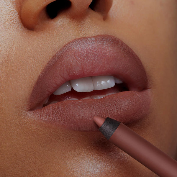 Nabla Close-Up Lip Shaper