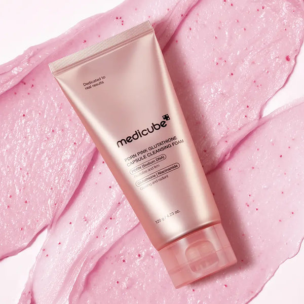 Medicube PDRN Pink Glutathione Capsule Cleansing Foam