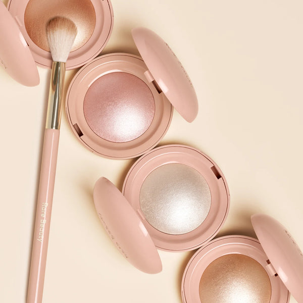Rare Beauty Positive Light Silky Touch Highlighter